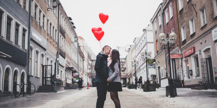 jak się ubrać na randkę